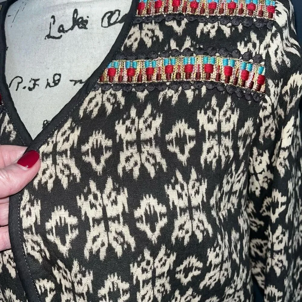 Forever 21 two-piece embroidered jacket & short set‎ NWT